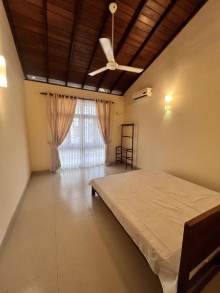 Bedroom - (RR693) 4BR House for Rent in Mount Lavinia