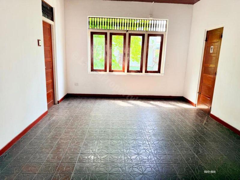 Bare Land for sale in Colombo 7