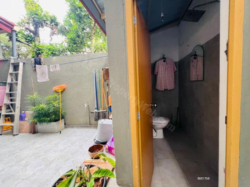 House for sale in Pannipitiya