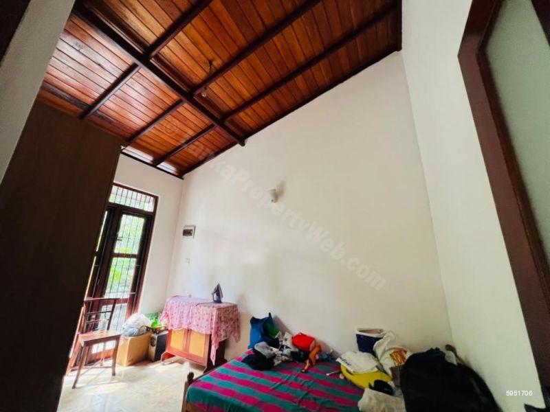 House for sale in Pannipitiya