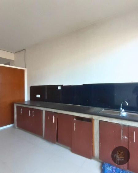 Kitchen - House for rent in Colombo 4 
