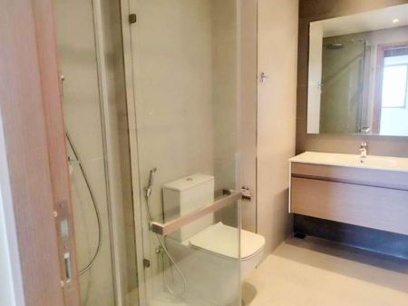 Bathroom - Apartment for Rent in Capital Heights, Rajagiriya