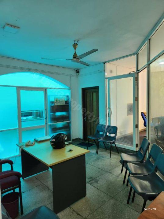 Commercial for sale in Colombo 4
