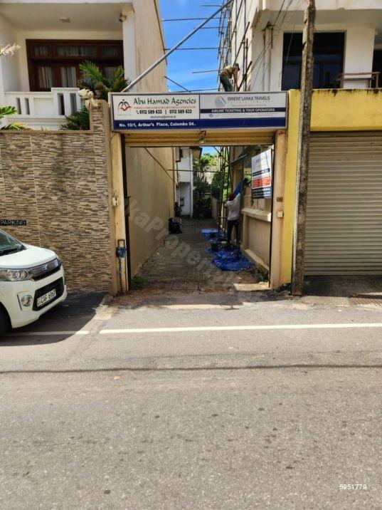 Commercial for sale in Colombo 4