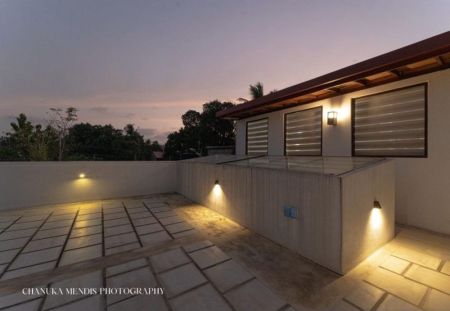 Exterior - Spacious 4 BR House for rent in  Kotte Sri Jayawardenepura 