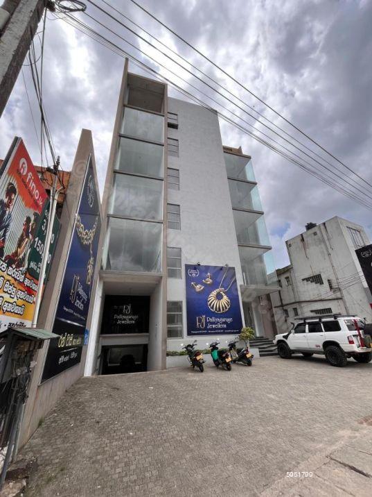 Commercial for rent in Athurugiriya