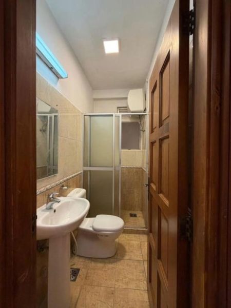 Bathroom - St.Michael's - 03 Bedroom Unfurnished Apartment for Sale in Colombo 03 (A6665)