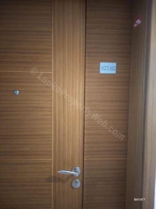 Bathroom - Apartment for sale in Colombo 5