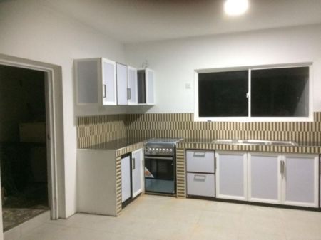 Kitchen - 🏡 20 Perch✨ A Spacious 8-bedroom Residence In The Highly Prestigious Anniwatta Residential Area Of Kandy! ✨