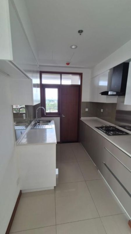 Kitchen - Apartment for rent - The Residencies Kotte