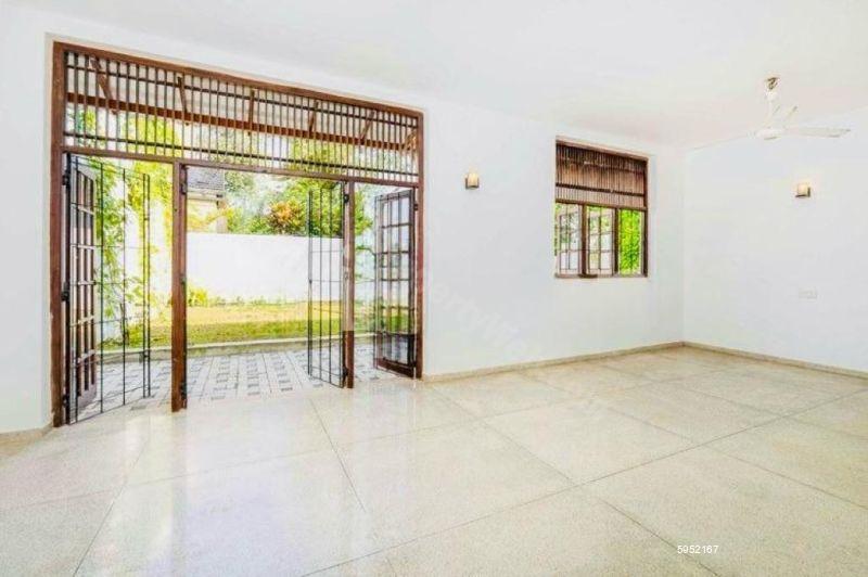 House for sale in Nugegoda