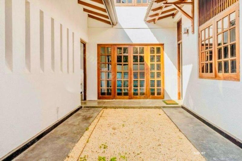 House for sale in Nugegoda