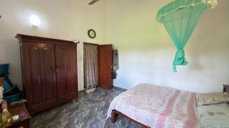 Bedroom - (DH1348) Fully Furnished Single Storey House for Sale in Padukka