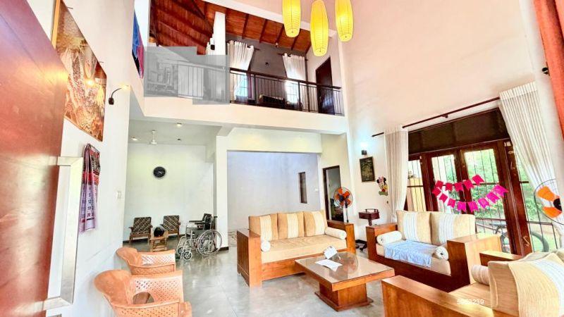 Living Room - House for sale in Thalawathugoda