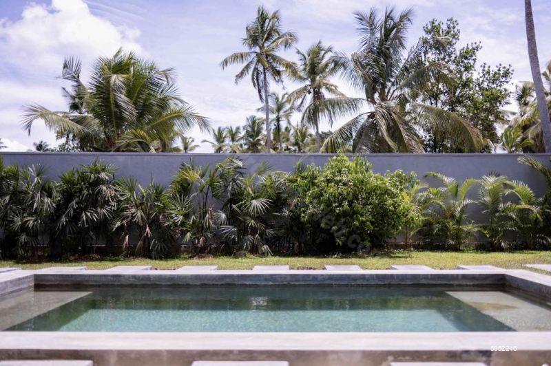 Commercial for sale in Ahangama