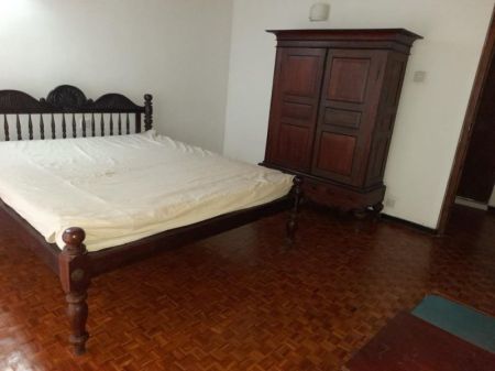 Bedroom - 4 Bedroom Upstair Unit for Rent Colombo 07