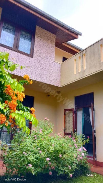 House for sale in Colombo 7