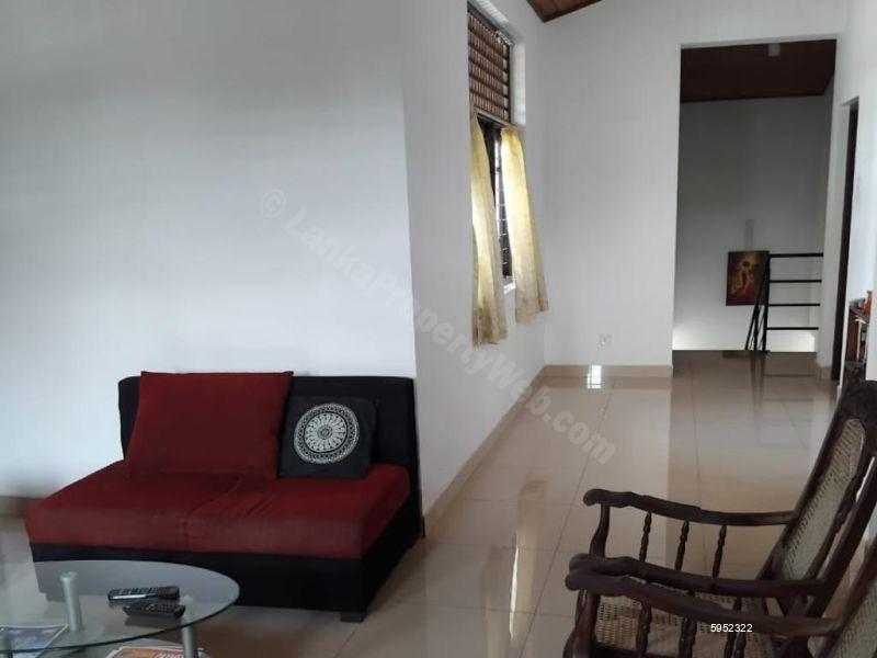 Living Room - House for sale in Battaramulla