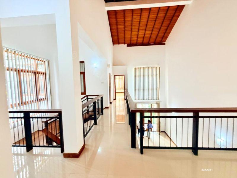 Living Room - House for sale in Battaramulla