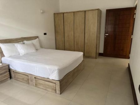 Bedroom - Ref(p-sam-825) Spacious 6-bedroom Accommodation For Rent