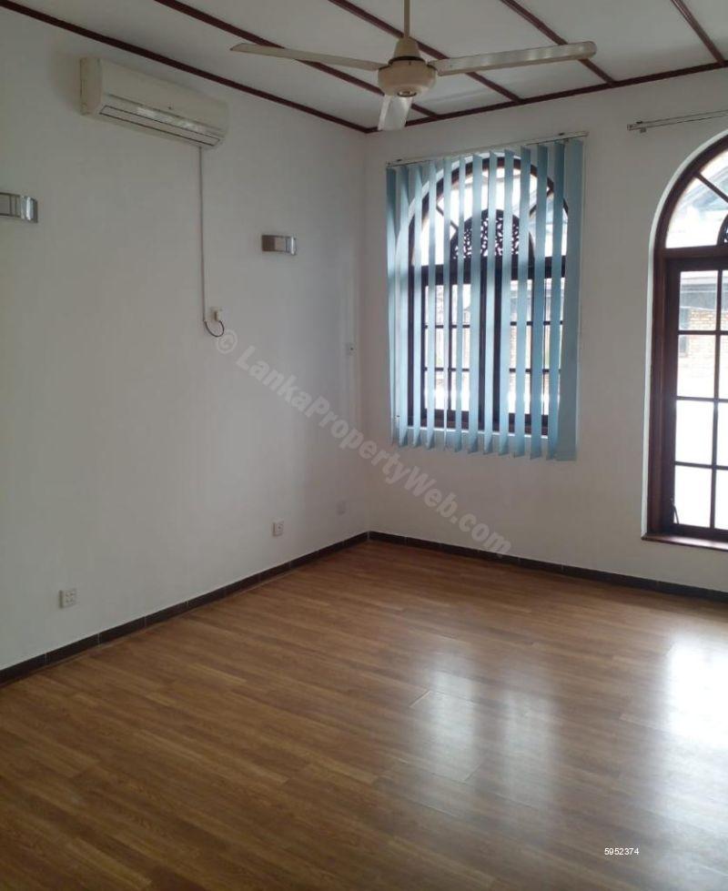 House for rent in Colombo 8