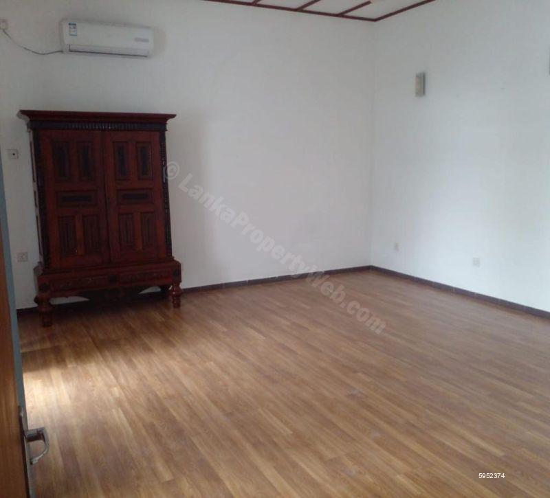 House for rent in Colombo 8