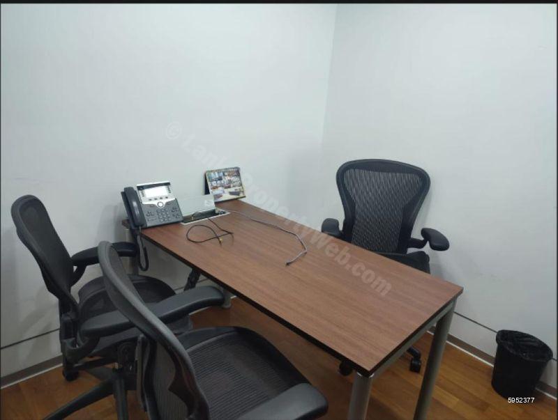 Commercial for rent in Colombo 1