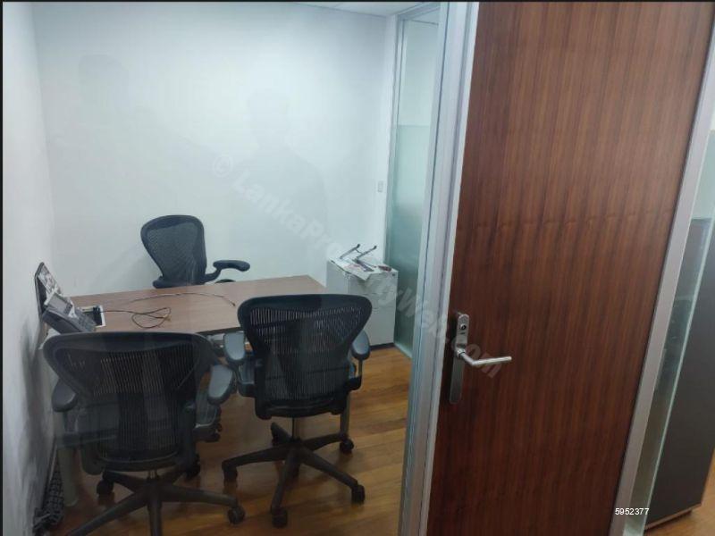 Commercial for rent in Colombo 1