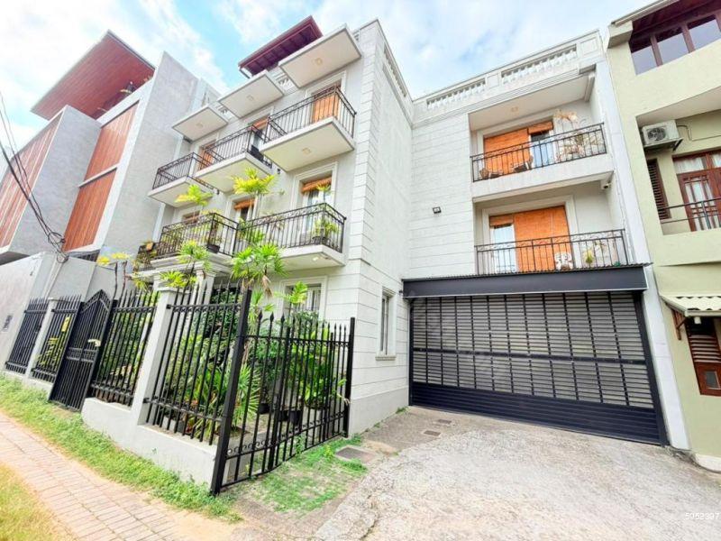 House for sale in Colombo 7