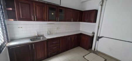 Kitchen - Ref(p-sam-828)spacious 5-bedroom House For Rent