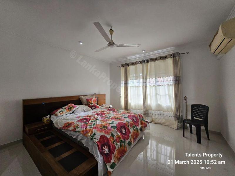 Bedroom - House for rent in Nawala