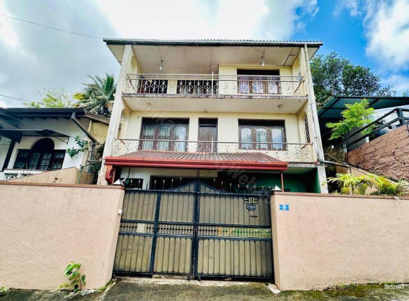 House for sale in Kandy