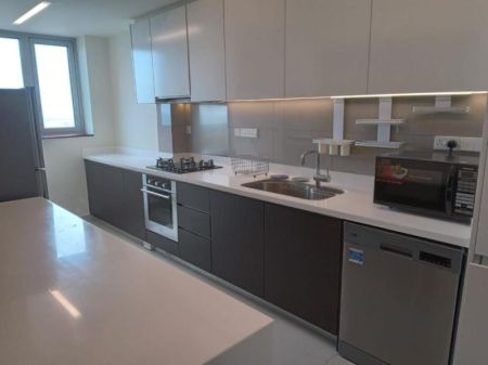 Kitchen - Luxury 02 Bedrooms Apartment For Rent In Colombo 02 At Cinnamon Life 