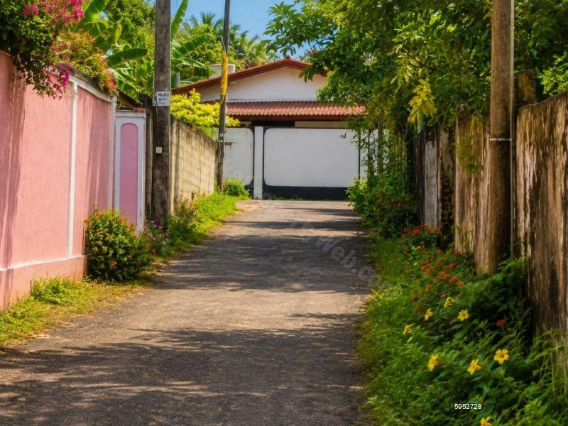 House for sale in Piliyandala