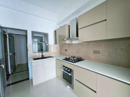 Kitchen - 𝐁𝐫𝐚𝐧𝐝 𝐍𝐞𝐰 𝐀𝐩𝐚𝐫𝐭𝐦𝐞𝐧𝐭 𝐟𝐨𝐫 𝐬𝐚𝐥𝐞 𝐂𝐚𝐧𝐭𝐞𝐫𝐛𝐮𝐫𝐲 𝐆𝐨𝐥𝐟 𝐋𝐞𝐱𝐮𝐬 