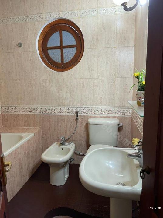 Bathroom - House for rent in Pepiliyana