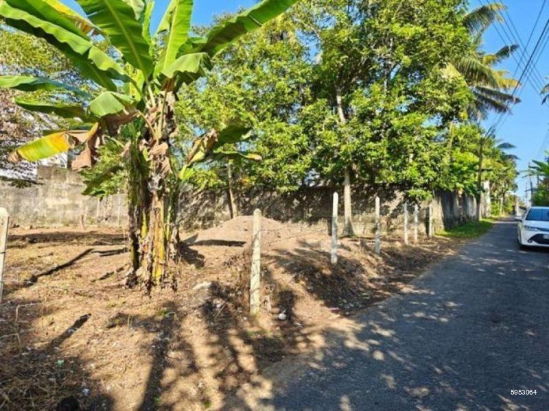 Bare Land for sale in Athurugiriya