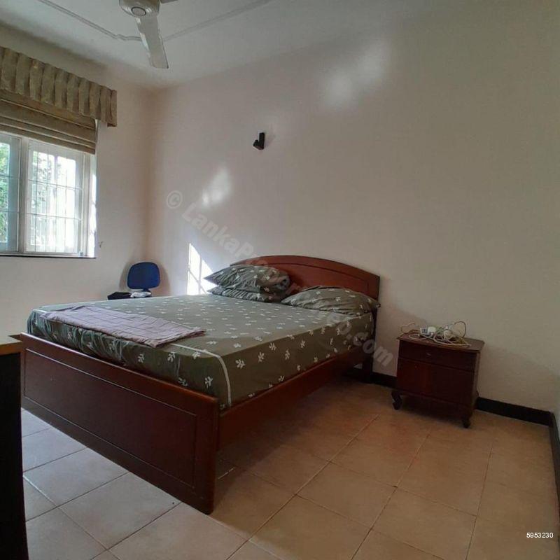 Bedroom - House for rent in Colombo 3