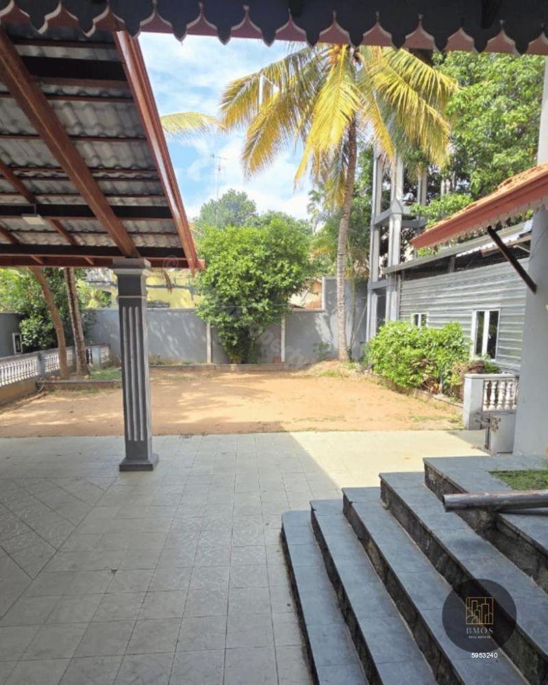 House for sale in Colombo 6