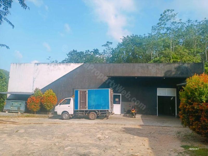 Commercial for sale in Horana