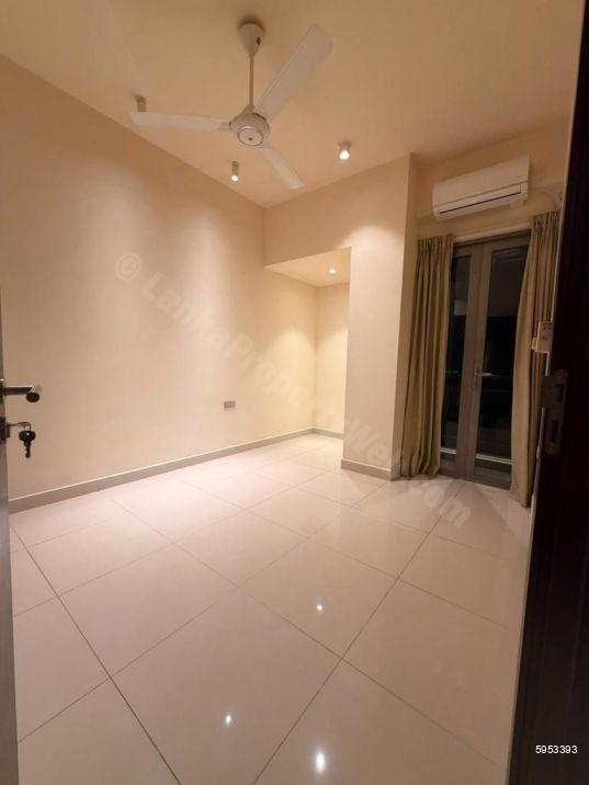 Apartment for rent in Colombo 5