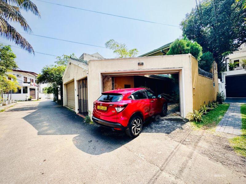 Exterior - House for sale in Ethul Kotte
