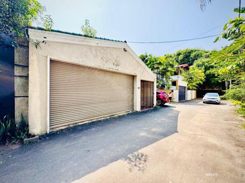 Exterior - House for sale in Ethul Kotte