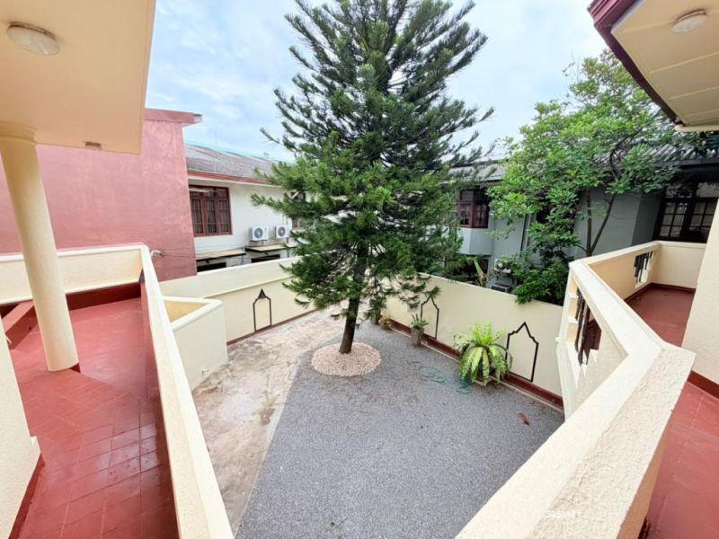 Exterior - House for sale in Rajagiriya