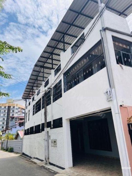 House for sale in Dehiwala
