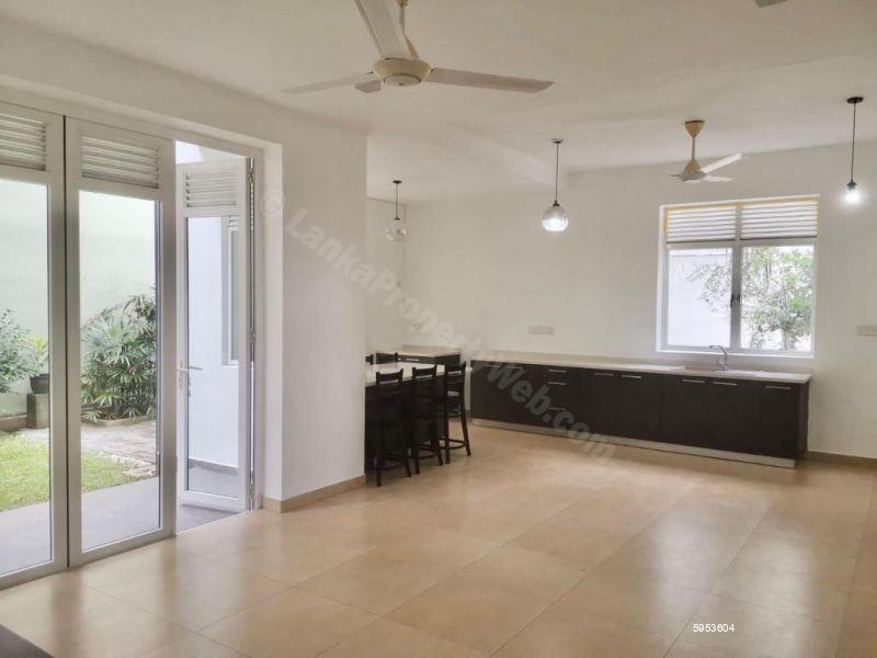 House for sale in Battaramulla