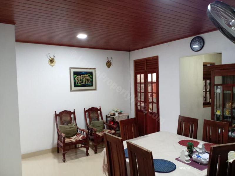 House for sale in Kottawa