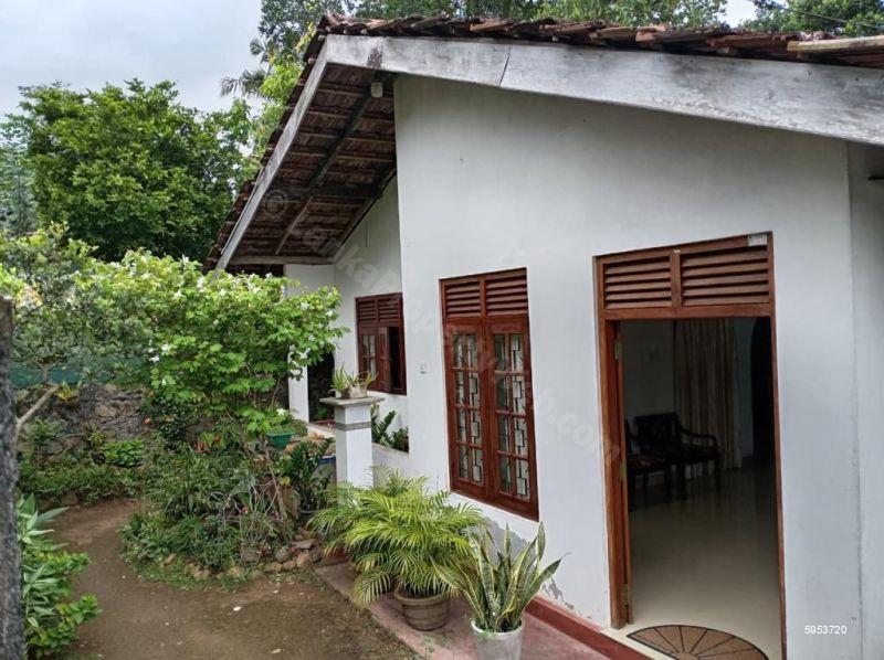 House for sale in Kottawa