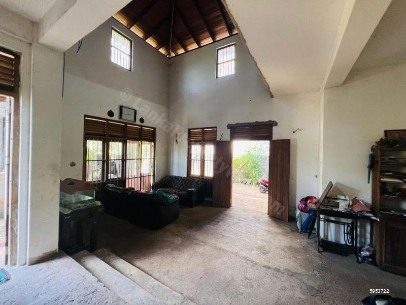House for sale in Kottawa