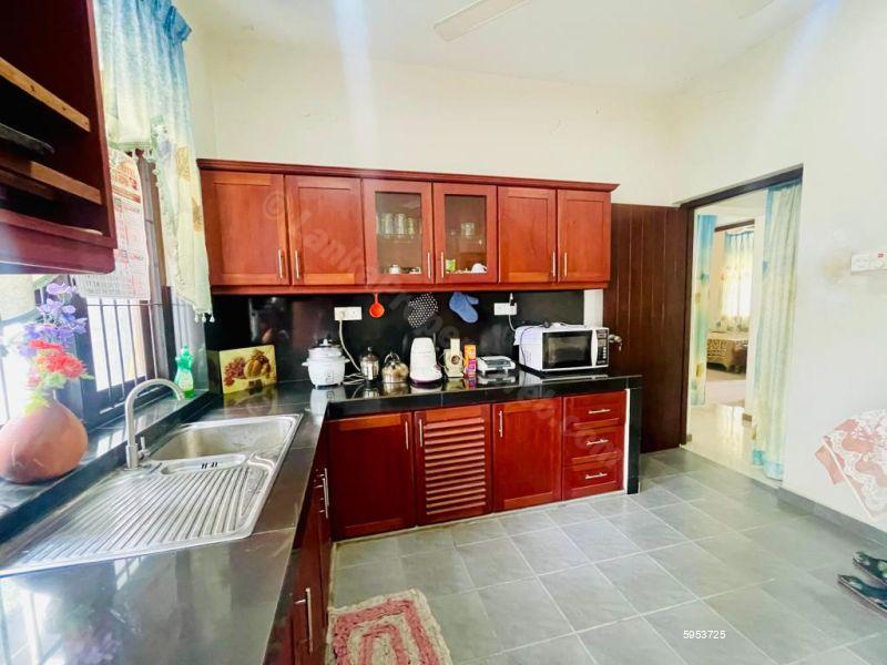 House for sale in Athurugiriya